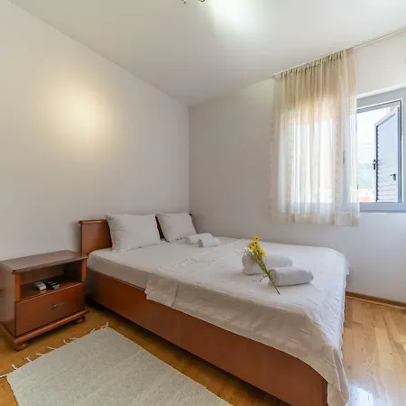 Sms Apartments Budua Esterno foto