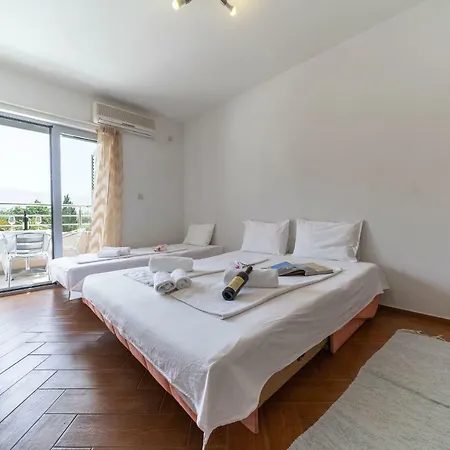 Sms Apartments Budua Esterno foto