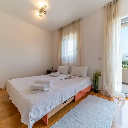 Sms Apartments Budua Esterno foto