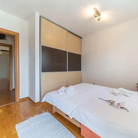 Sms Apartments Budua Esterno foto