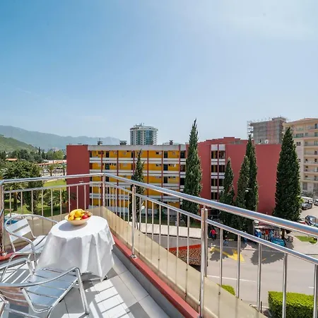 Sms Apartments Budua Esterno foto